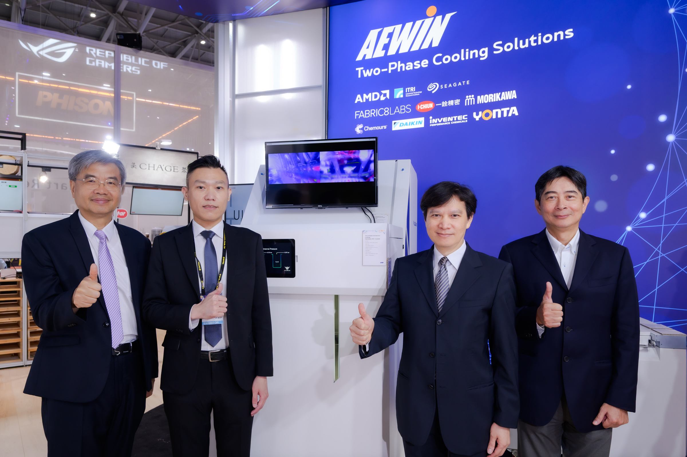 COMPUTEX 2025 其陽客製化伺服器與先進雙相散熱系統整合